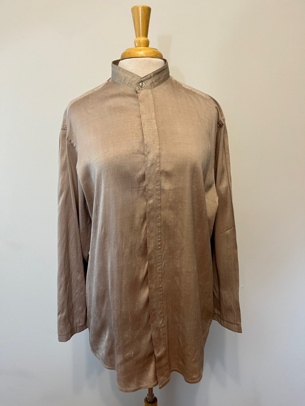 Men's Yves Saint Laurent Button Down Shirt YSL Size 42 Silk ? No material tags
